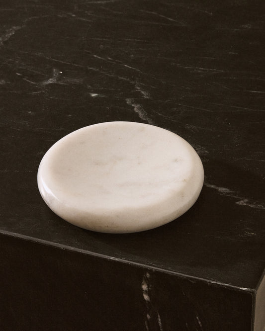 Obena white marble tray Ø 15 cm