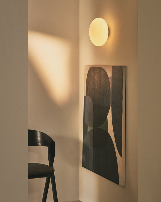 Wall lamp Bamila made of smoked glass and black metal Ø25cm