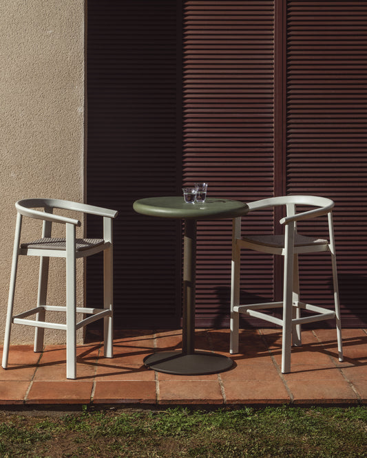 Esilda high round outdoor table with green cement top Ø70cm and green steel base Ø55x96cm