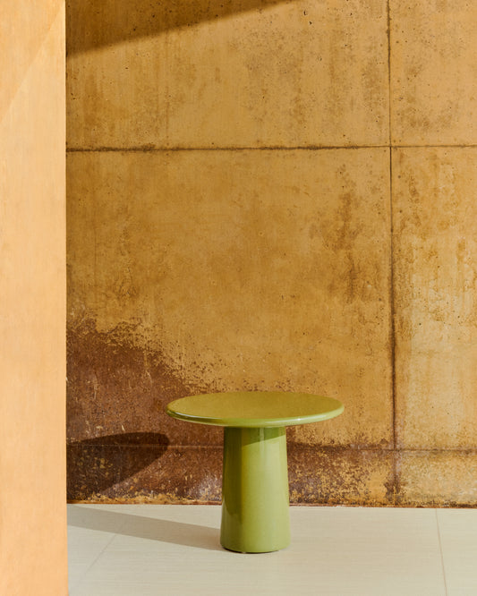 Albanella cement coffee table with glossy green finish Ø65cm