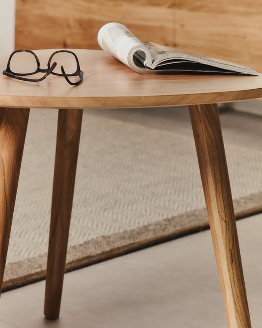 Blown set of 2 coffee tables in solid acacia with bleached finish