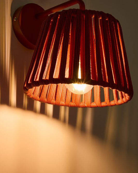 Zidna lampa za spoljašnje prostore Aldet od ravnog kanapa i metala, boja terakota