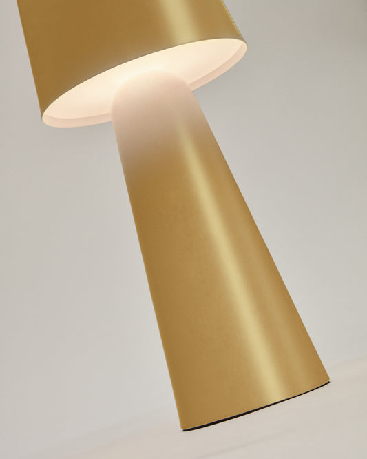 Arenys large metal table lamp in gold color